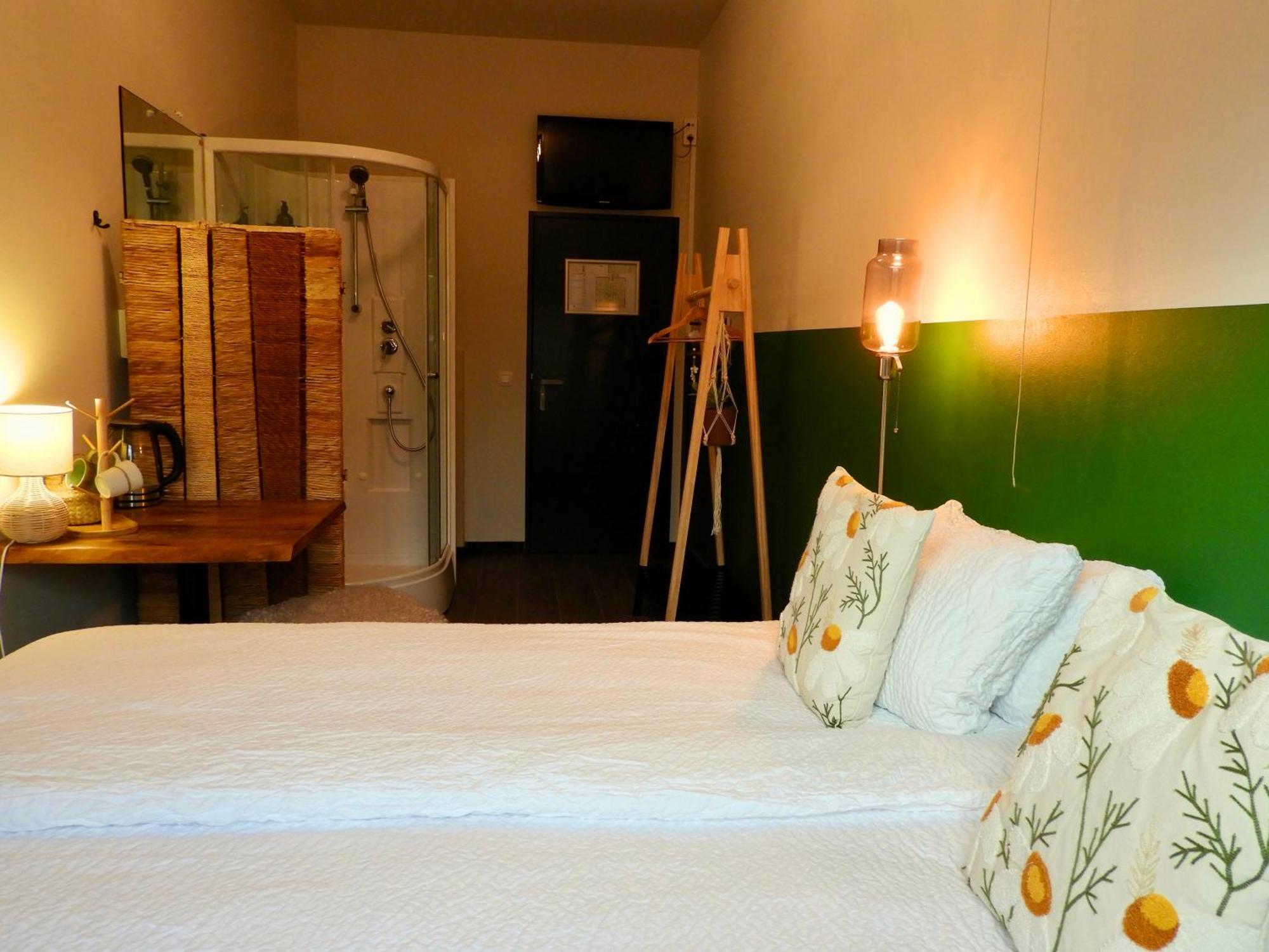 Guesthouse De Wissen Дилсен-Стокем Екстериор снимка