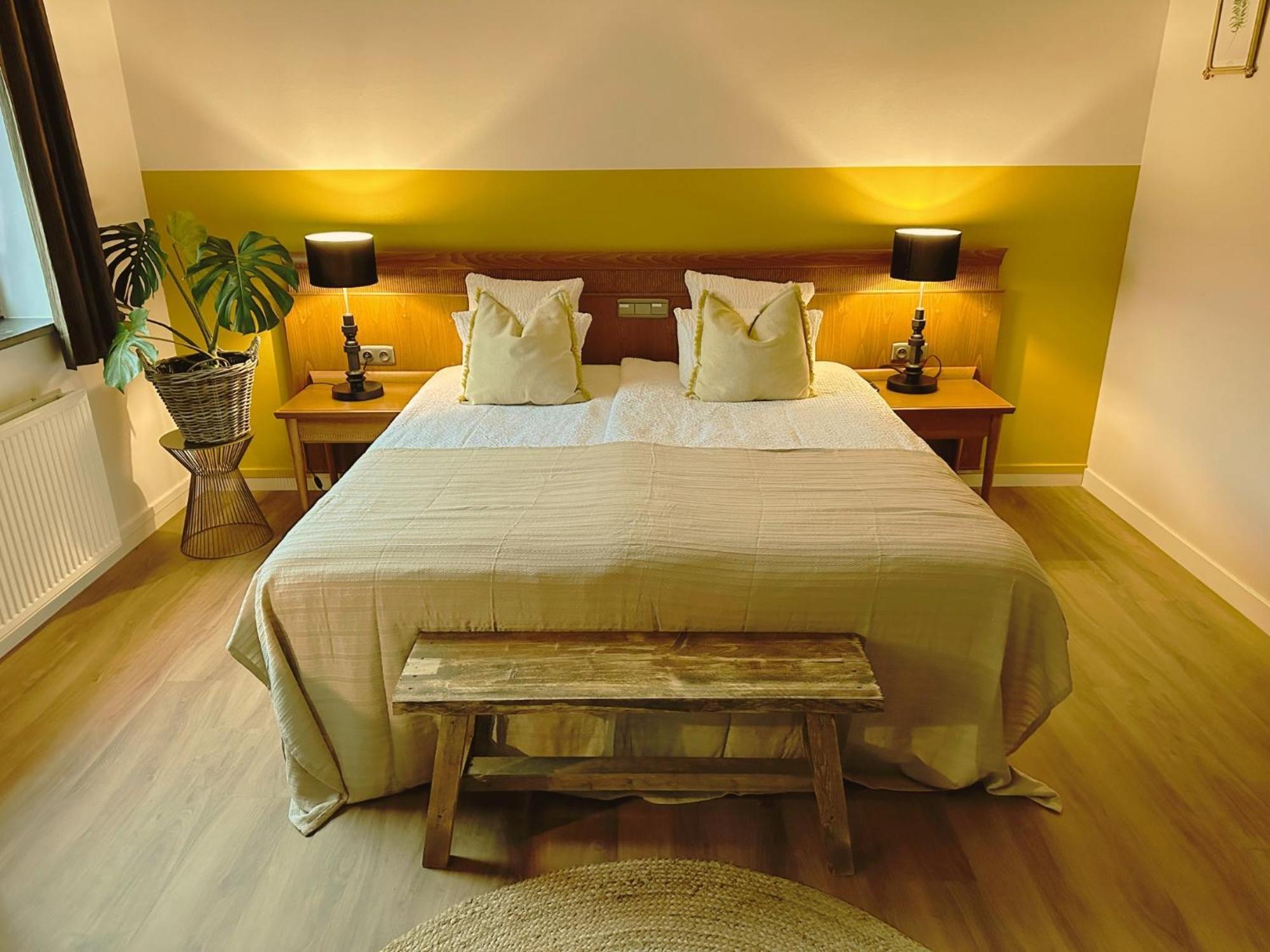 Guesthouse De Wissen Дилсен-Стокем Екстериор снимка
